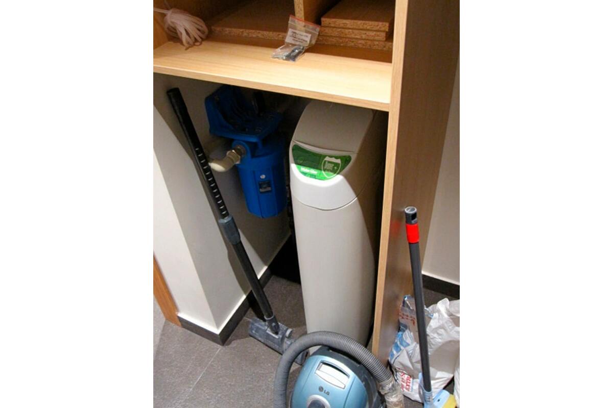 Пом'якшення води в квартирі. Кабінетна система Compact Denver slim 15